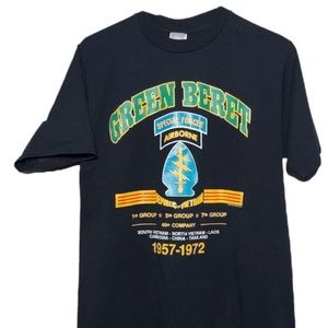 GREEN BERET x SPECIAL FORCES Airborne 1967-1972 commemorative graphic tee M